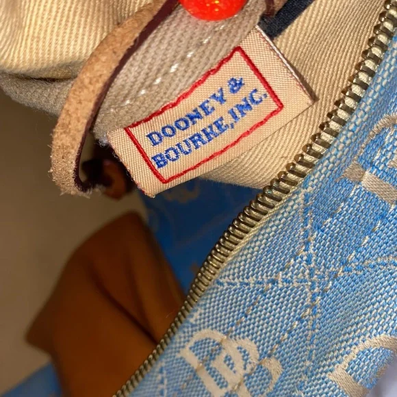 Dooney & Bourke Bag - Picture 8 of 9